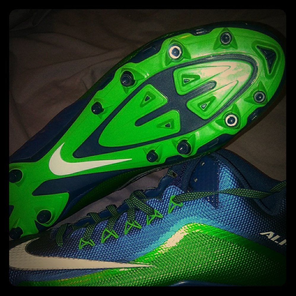 Nike Alpha Cleats